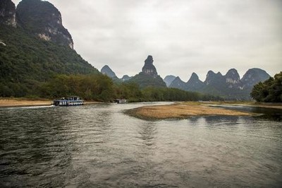 要尿到你里面不准流出来